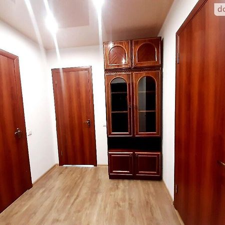 טרנופיל Family And Friends Apartment מראה חיצוני תמונה
