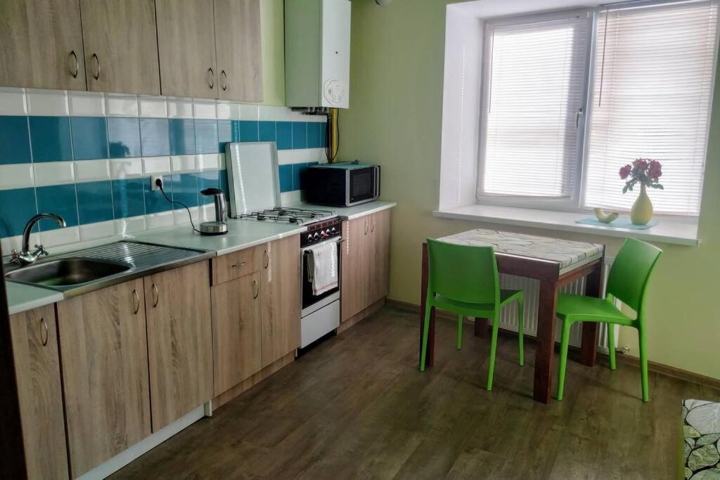טרנופיל Family And Friends Apartment מראה חיצוני תמונה